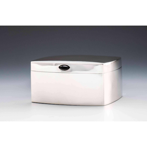 SUGAR BOX